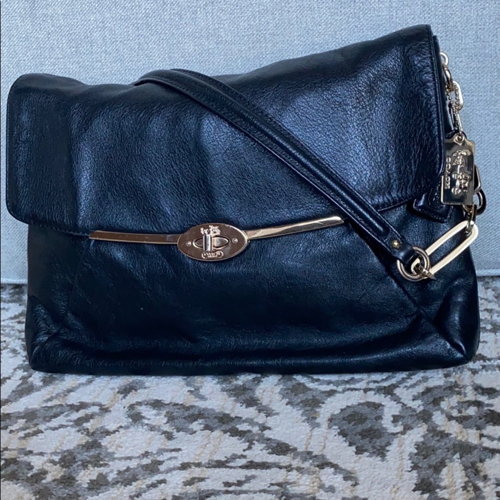 COACH black shoulder bag